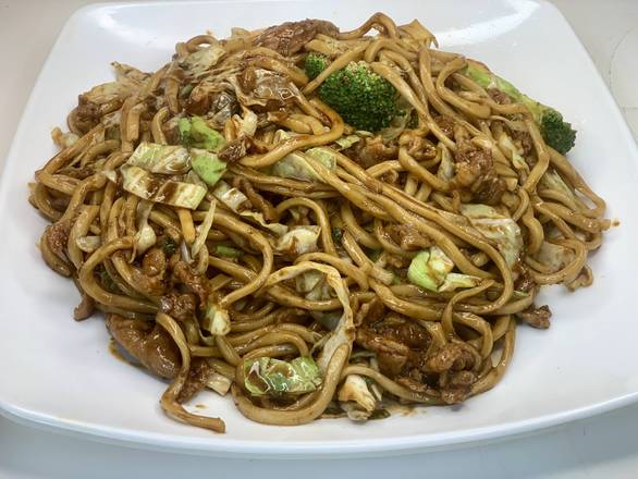 Beef Fried Noodle 牛肉炒面